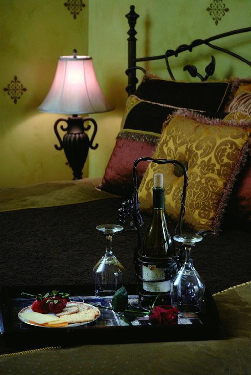 Downtown Historic Bed & Breakfast Αλμπουκέρκι Δωμάτιο φωτογραφία