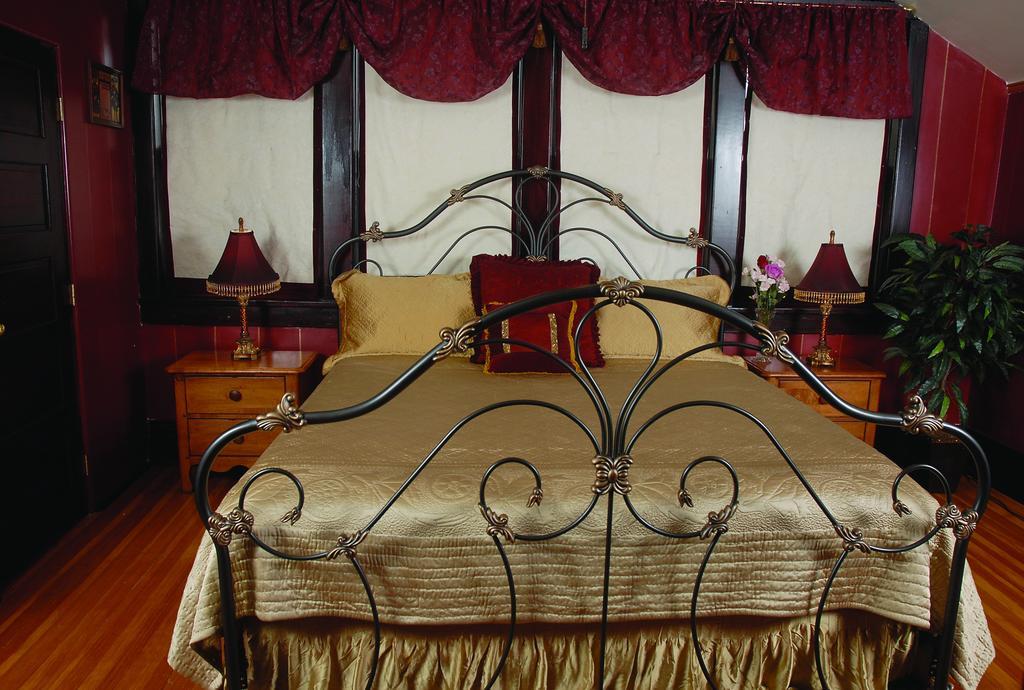 Downtown Historic Bed & Breakfast Αλμπουκέρκι Δωμάτιο φωτογραφία