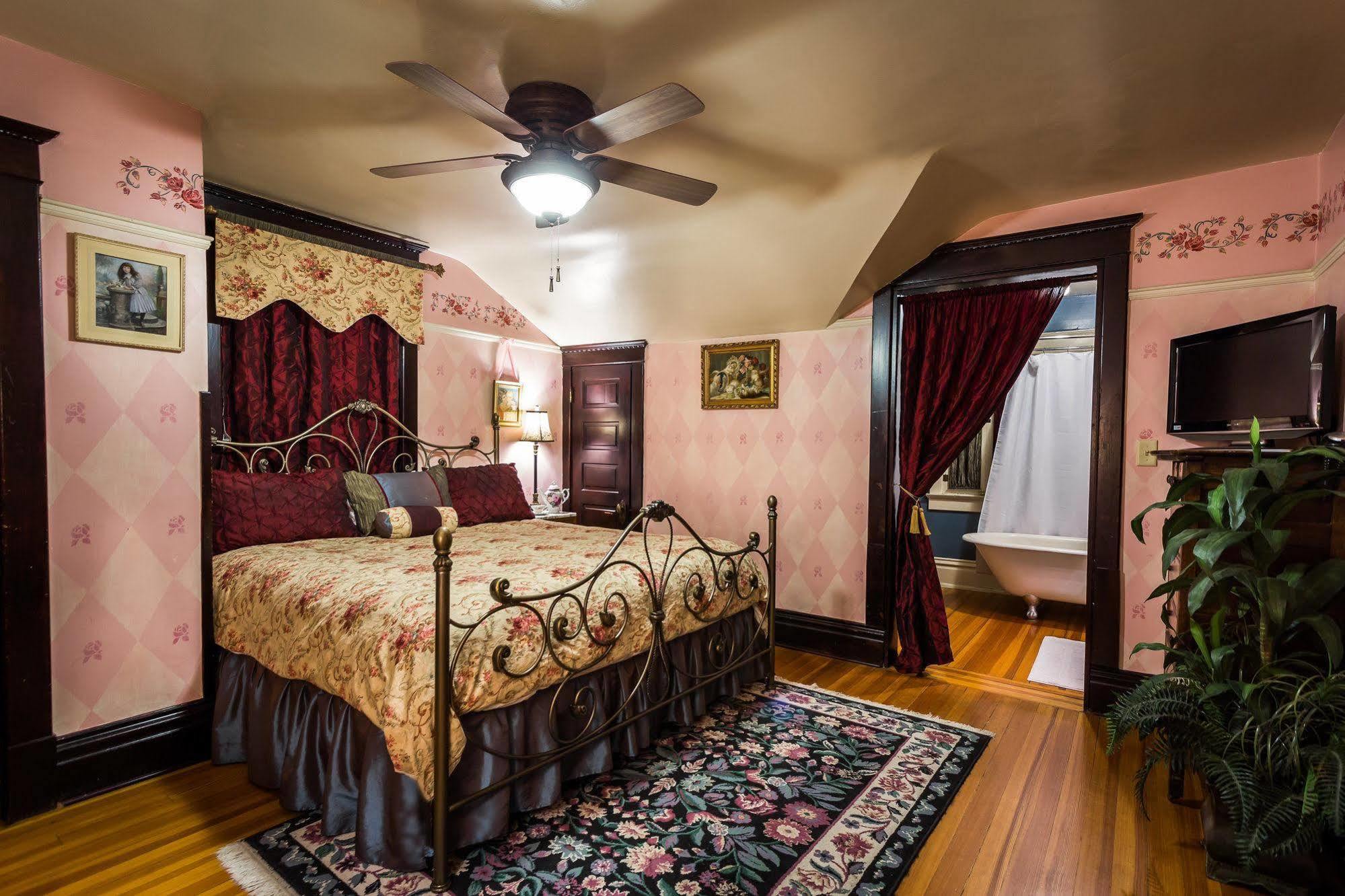 Downtown Historic Bed & Breakfast Αλμπουκέρκι Εξωτερικό φωτογραφία
